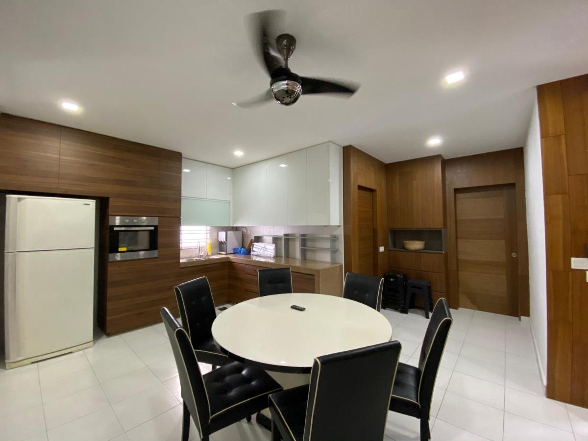 D Niice Garden View With Private Pool Bukit Indah, Johor Bahru Villa Exterior photo