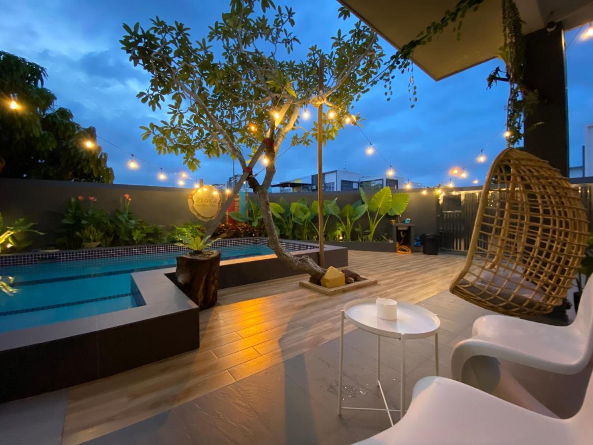 D Niice Garden View With Private Pool Bukit Indah, Johor Bahru Villa Exterior photo