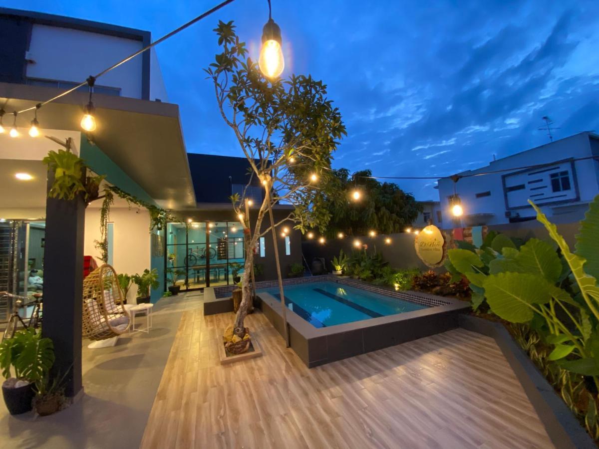 D Niice Garden View With Private Pool Bukit Indah, Johor Bahru Villa Exterior photo