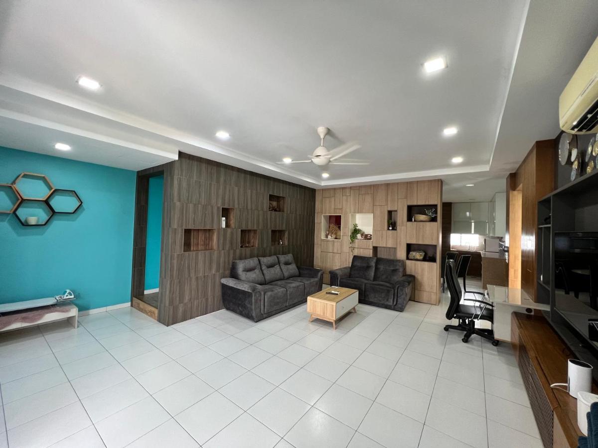 D Niice Garden View With Private Pool Bukit Indah, Johor Bahru Villa Exterior photo